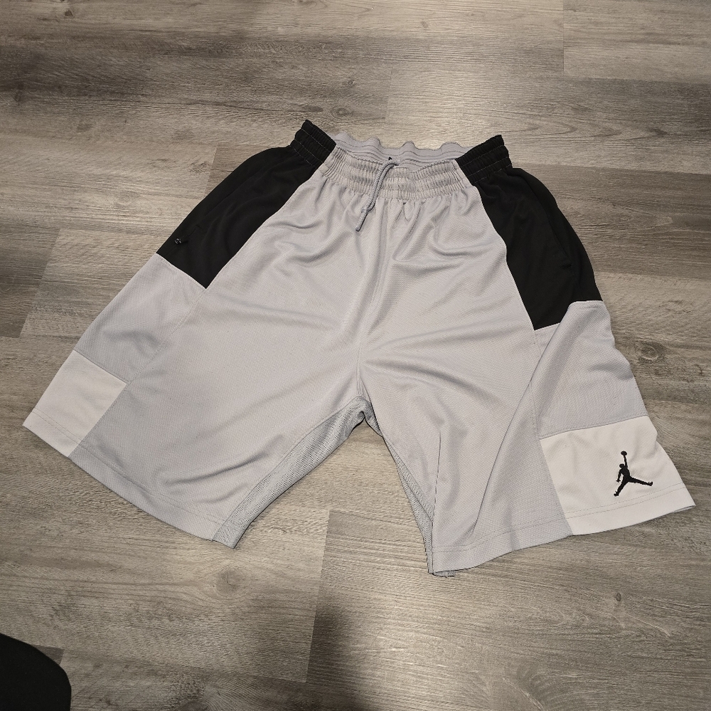 Mens XL Jordan Basketball Shorts